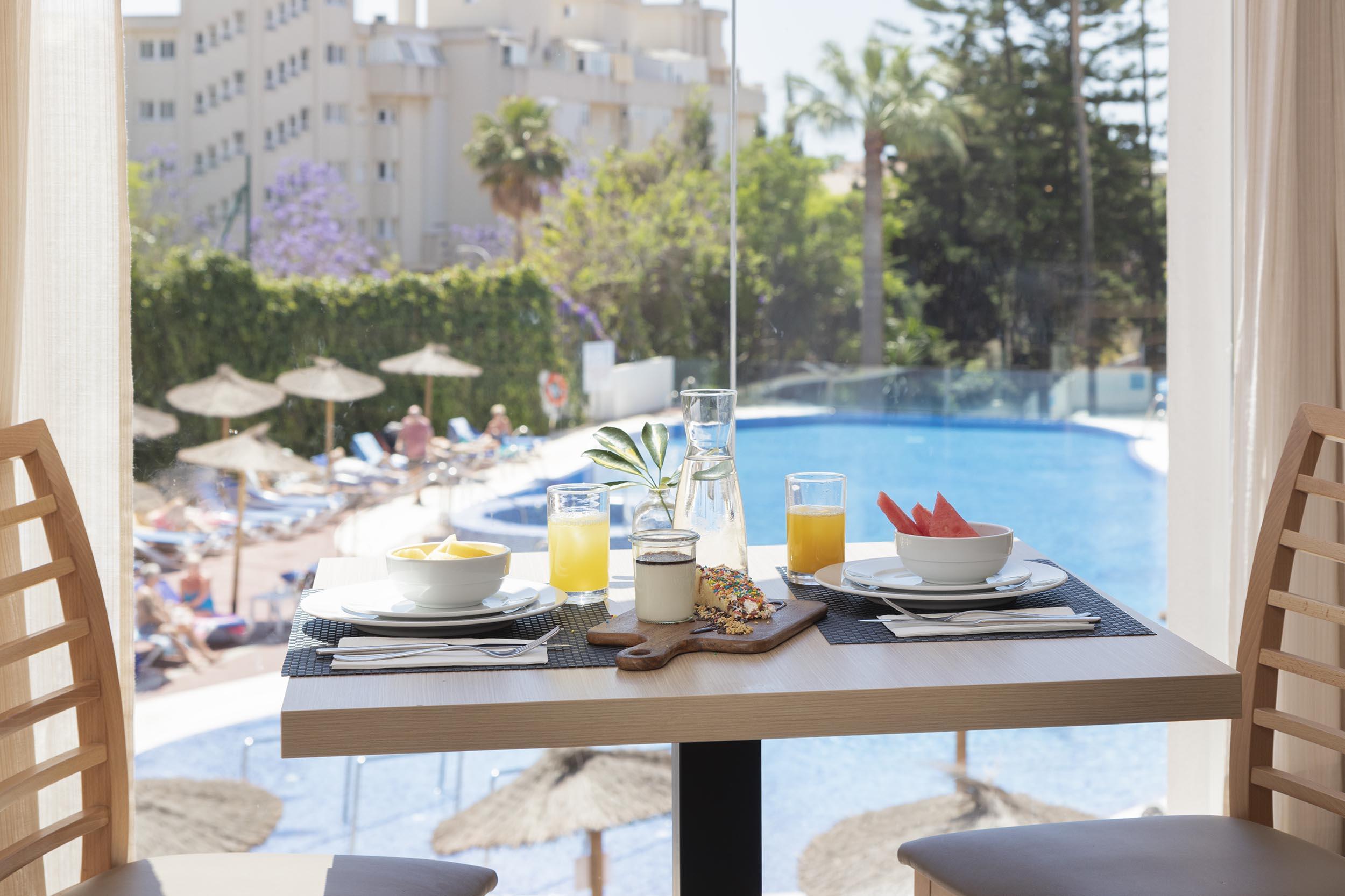 Palia Palomas Hotel 4*
